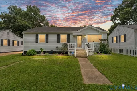 2502 Lee St, Hopewell, VA 23860