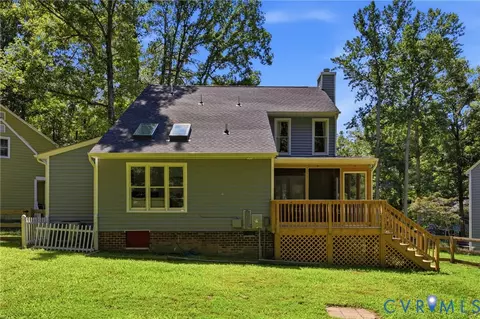Exterior - 6010 Mill Spring Ct, Midlothian, VA 23112 photo 8 of 14