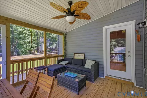 Exterior - 6010 Mill Spring Ct, Midlothian, VA 23112 photo 5 of 14