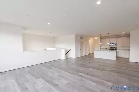 5400 Raysdale Rd #201, Glen Allen, VA 23059