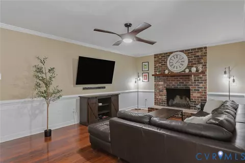 Living - 13232 Singer Rd, Midlothian, VA 23112 photo 1 of 3