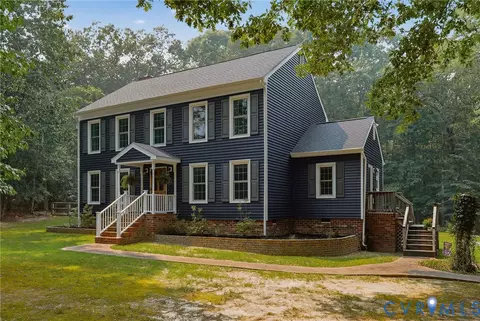 Exterior - 13232 Singer Rd, Midlothian, VA 23112 photo 2 of 10