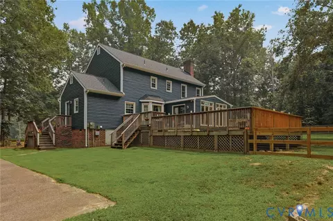 Exterior - 13232 Singer Rd, Midlothian, VA 23112 photo 6 of 10