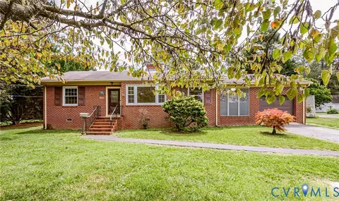 137 Lee Ave, Highland Springs, VA 23075