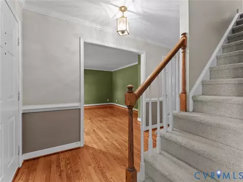 Entry Way - 5702 Standing Oak Rd, Midlothian, VA 23112 photo 2 of 6