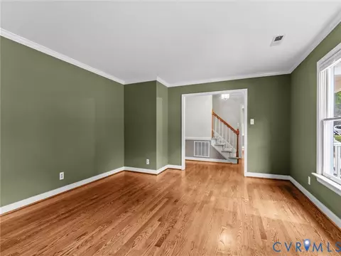 Living - 5702 Standing Oak Rd, Midlothian, VA 23112 photo 9 of 9