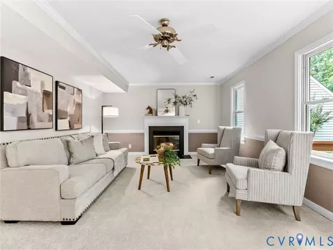 Living - 5702 Standing Oak Rd, Midlothian, VA 23112 photo 3 of 9