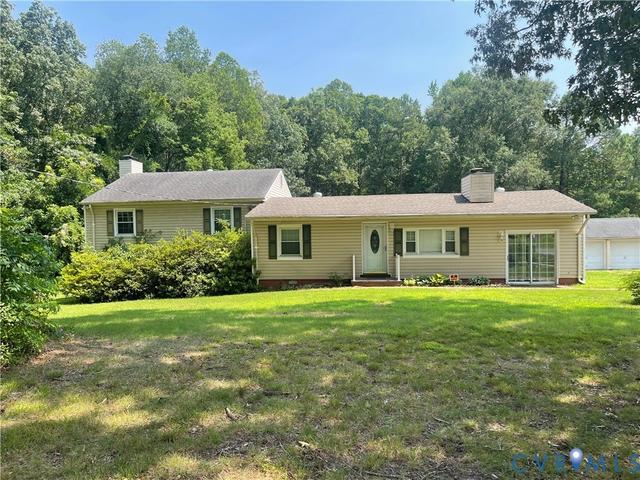 10105 Family Ln, Chesterfield, VA 23832