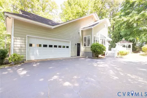 Exterior - 751 Blakeston Dr, Richmond, VA 23236 photo 5 of 11