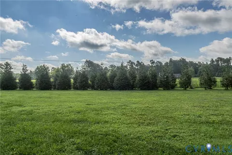 Exterior - 309 Old Plank Rd, Kenbridge, VA 23944 photo 12 of 13