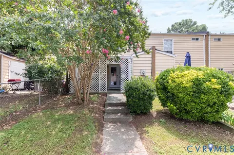 Exterior - 3706 Luckylee Cres, Ampthill, VA 23234 photo 2 of 3