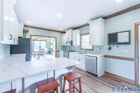 Kitchen - 827 Sutherland Rd, Church Road, VA 23833 photo 4 of 4