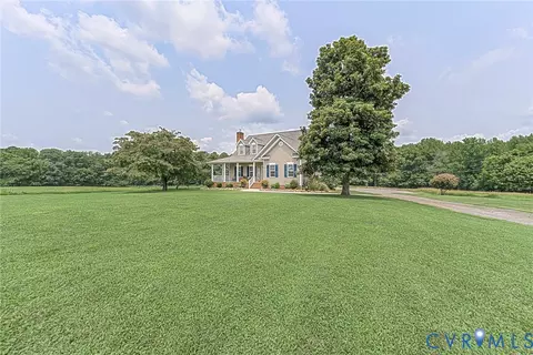 Exterior - 827 Sutherland Rd, Church Road, VA 23833 photo 3 of 12