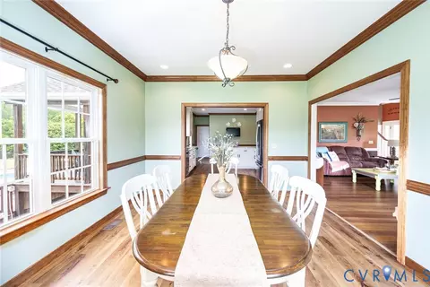 Dining - 827 Sutherland Rd, Church Road, VA 23833 photo 2 of 2