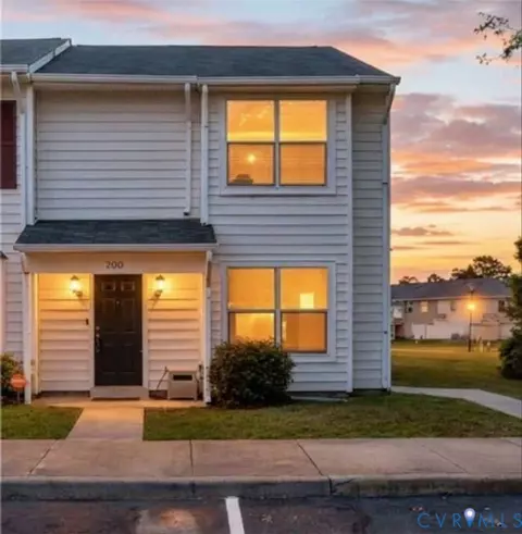 200 Whitewater Dr, Newport News, VA 23608