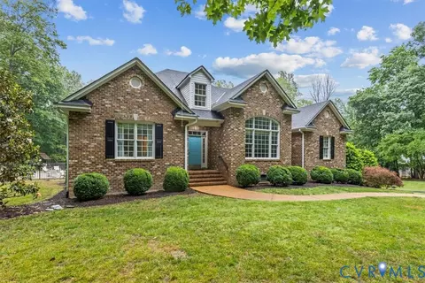 2792 E Maple Grove Ln, Powhatan, VA 23139