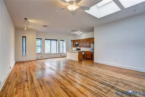 Living - 304 E Grace St, Richmond, VA 23219 photo 2 of 3