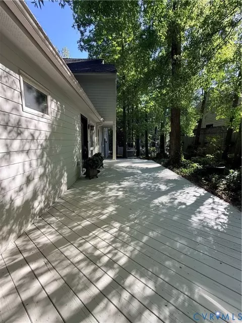 Exterior - 14202 Spring Gate Ter, Midlothian, VA 23112 photo 11 of 14