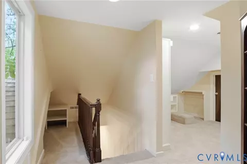 Entry Way - 14202 Spring Gate Ter, Midlothian, VA 23112 photo 11 of 11