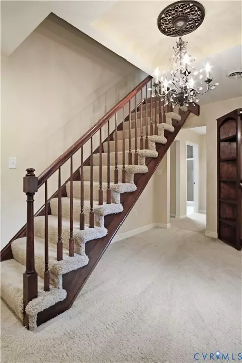 Entry Way - 14202 Spring Gate Ter, Midlothian, VA 23112 photo 9 of 11