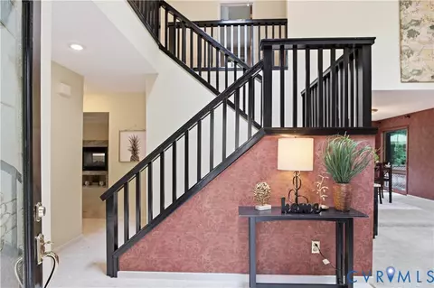 Entry Way - 14202 Spring Gate Ter, Midlothian, VA 23112 photo 3 of 11