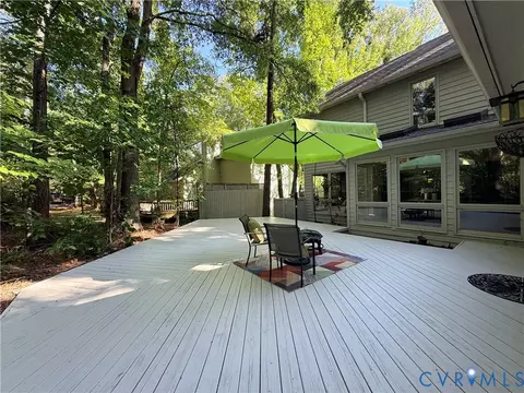 Exterior - 14202 Spring Gate Ter, Midlothian, VA 23112 photo 10 of 14