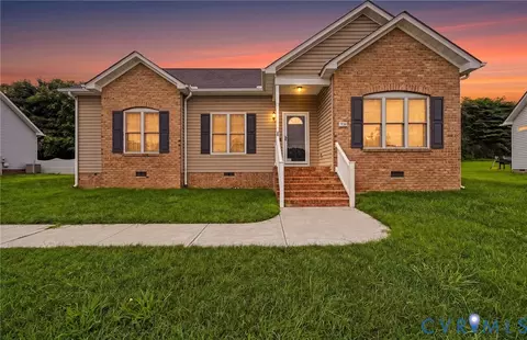 3906 Shenandoah Cir, Hopewell, VA 23860