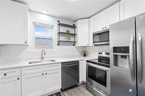 3516 Virginia St, Hopewell, VA 23860