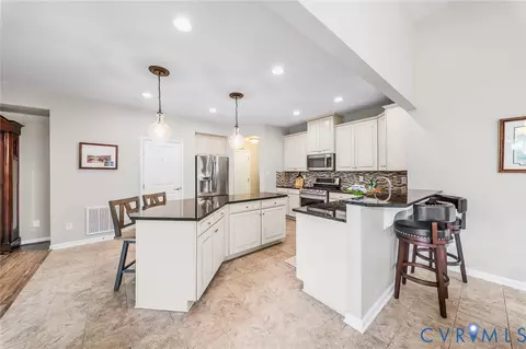 Kitchen - 16901 White Daisy Loop, Moseley, VA 23120 photo 1 of 3