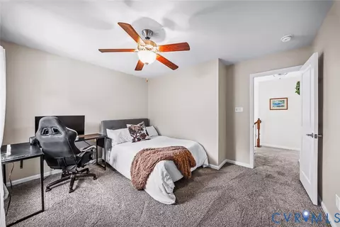 Bedroom - 16901 White Daisy Loop, Moseley, VA 23120 photo 5 of 9