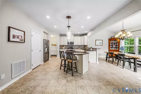 Kitchen - 16901 White Daisy Loop, Moseley, VA 23120 photo 2 of 3
