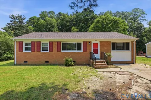2587 Pinehurst Dr, Petersburg, VA 23805