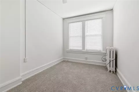 Bedroom - 2425 W Main St, Richmond, VA 23220 photo 4 of 9