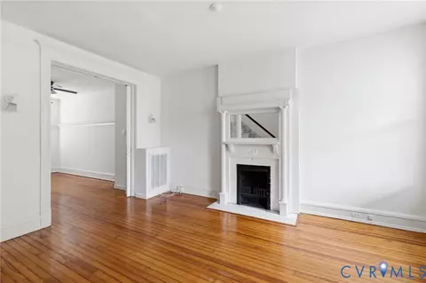 Living - 2425 W Main St, Richmond, VA 23220 photo 3 of 6