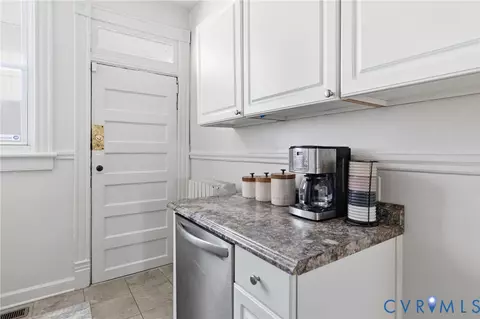 Other - 2425 W Main St, Richmond, VA 23220 photo 4 of 9