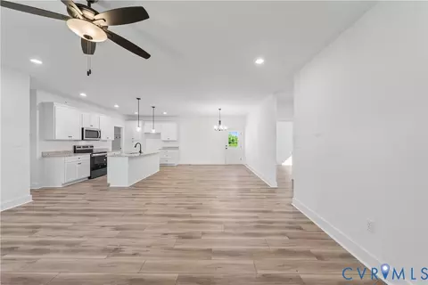 Entry Way - 4227 Watson Rd, Sandy Hook, VA 23153 photo 1 of 6