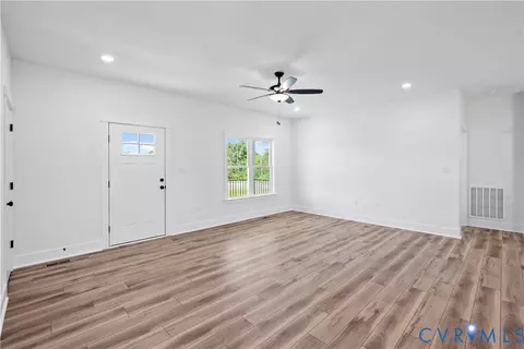 Living - 4227 Watson Rd, Sandy Hook, VA 23153 photo 3 of 6