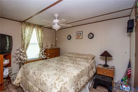 Bedroom - 151 Ford Trl, Bracey, VA 23919 photo 1 of 2