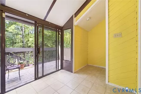 Entry Way - 11906 W Briar Patch Dr, Midlothian, VA 23113 photo 5 of 5