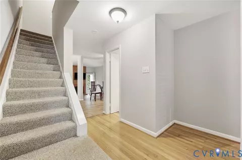 Entry Way - 11906 W Briar Patch Dr, Midlothian, VA 23113 photo 2 of 5