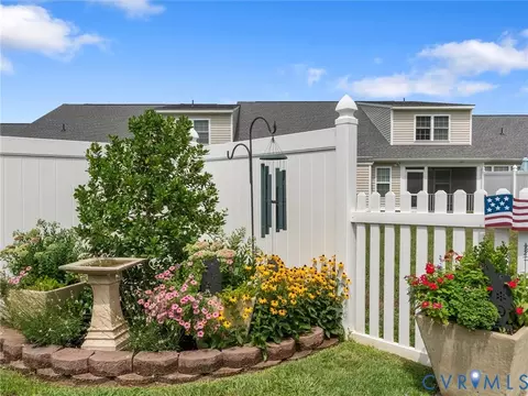 Exterior - 2000 Kennington Park Rd, Aylett, VA 23009 photo 12 of 16