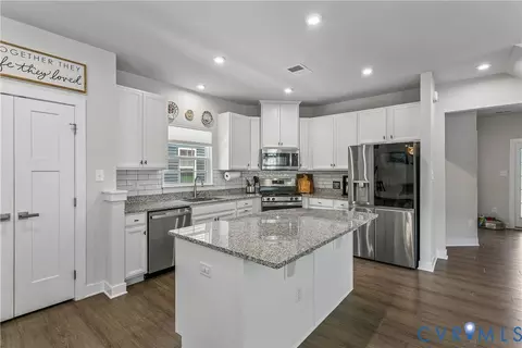 115 Legacy Blvd, Poquoson, VA 23662
