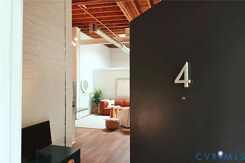 1716 Summit Ave #4, Richmond, VA 23230