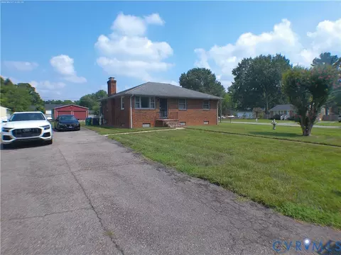631 Holdcroft Dr, Richmond, VA 23225