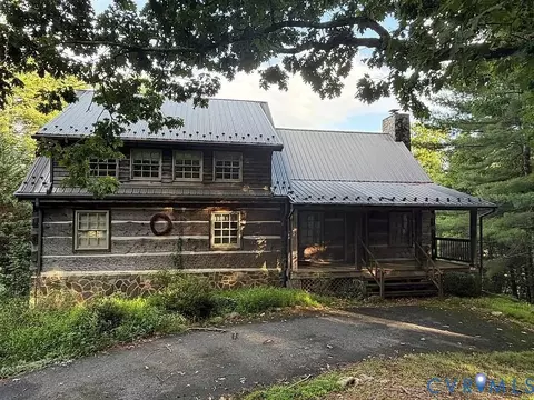187 Buck Trl, Woodlawn, VA 24381