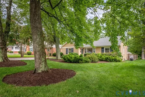 7010 Monument Ave, Richmond, VA 23226