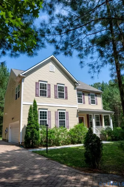 8341 Town Hall Ct, Henrico, VA 23231 | MLS# 2620016 | 65 Photos - Movoto