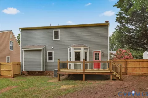 Exterior - 1709 Danhurst Dr, Midlothian, VA 23113 photo 8 of 8