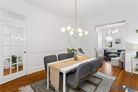 Dining - 2221 Stuart Ave, Richmond, VA 23220 photo 3 of 4
