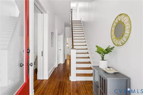 Entry Way - 2221 Stuart Ave, Richmond, VA 23220 photo 1 of 12